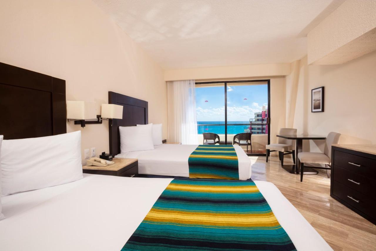Double Room with Two Double Beds,1432350730:JPEG